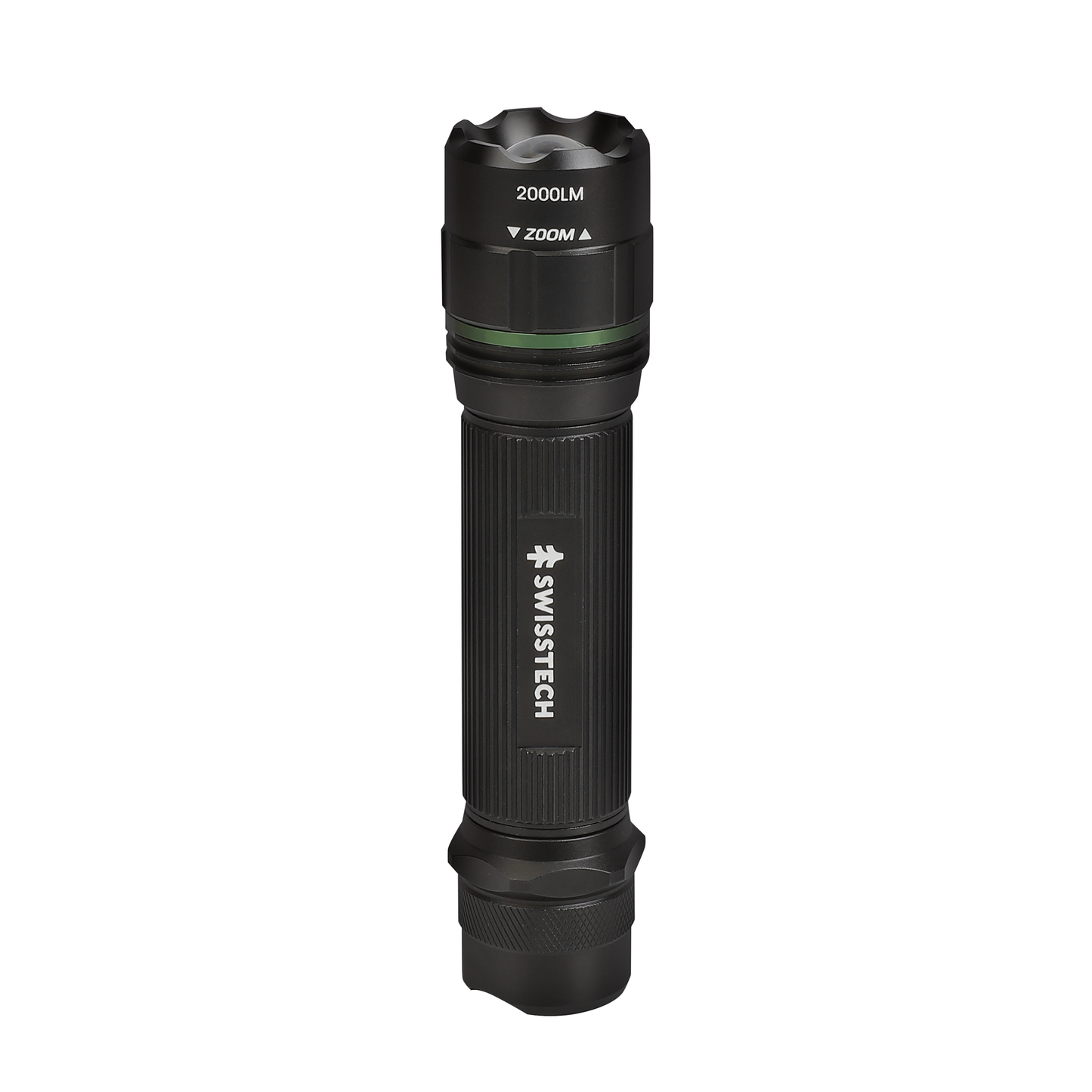 "Swisstech Noemi lommelykt med 2000 lumen lysstyrke, kompakt design, flere lysmoduser og slitesterk aluminiumskonstruksjon, perfekt for hverdagsbruk og utendørs eventyr."