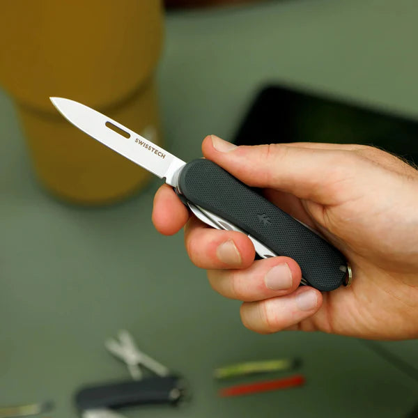 SwissTech  Helfen - 12-in-1 Multitool