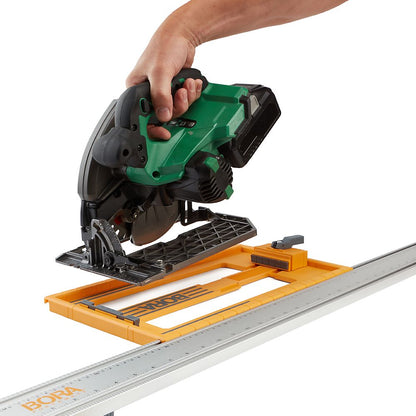 Bora NGX sagplate RT for sirkelsager, verktøyfri montering, justerbar, gir presise og rene snitt, lett og brukervennlig design, kompatibel med Bora styreskinne NGX.