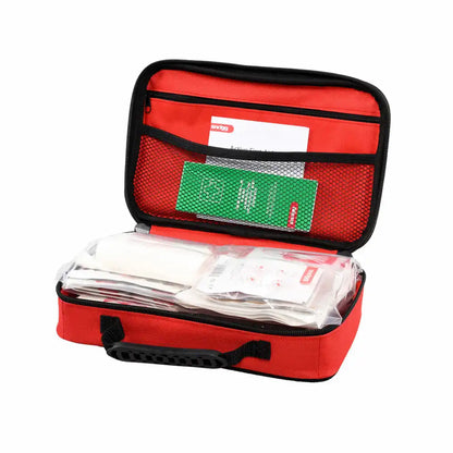   Snogg Veske Active First Aid Auto, en robust førstehjelpsveske med glidelås og bærehåndtak, designet for å beskytte førstehjelpsutstyr mot smuss og støv, ideell for både hjemmebruk og på farten.