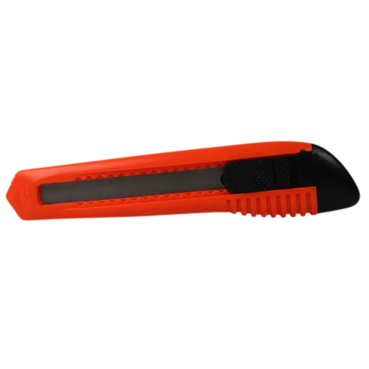 Alternativ vinkel av Tecos Brekkav kniv, 18 mm, 48 stk. som gir bedre oversikt over produktets utforming og kvalitet. Solid og brukervennlig brekkavkniv produsert i slitesterk ABS-plast. Relevante søkeord inkluderer Brytebladkniv, Arbeidskniv, Arbeiskniv, Bræk-af kniv, Håndtverkerkniv, Håndverkerkniv, profesjonelle verktøy, verkstedutstyr og NextPro.