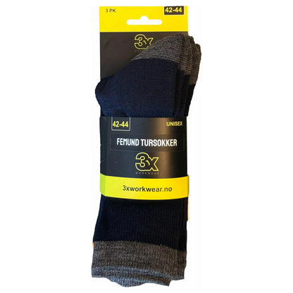   "3pk Femund Unisex Tursokker i mørk blå og koksgrå, designet for lange turer med ergonomisk passform, pustende materiale og forsterkede områder for maksimal komfort og støtte."