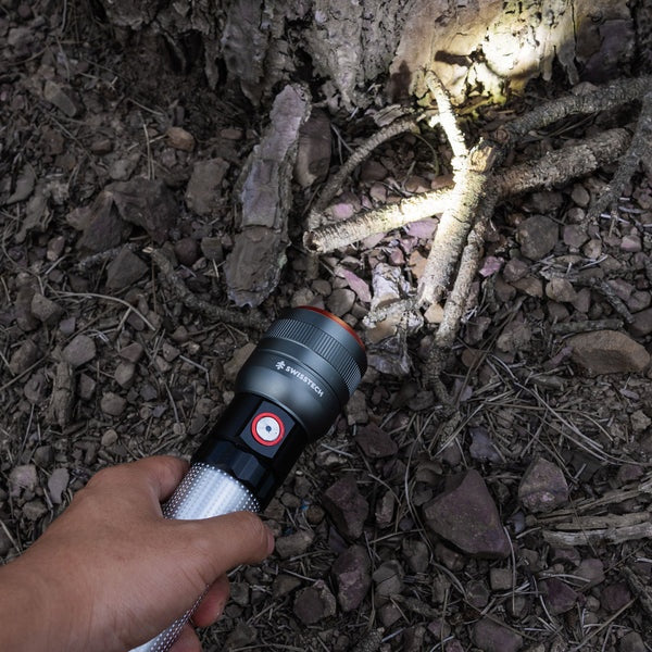 SwissTech  Vielseitig - 1200 Lumen